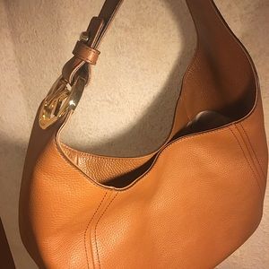 *NWT* Micheal Kors Fulton Hobo Bag